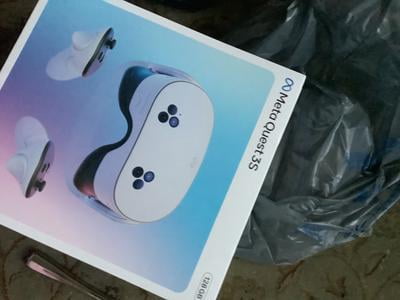 Meta Quest 3S 128GB VR Headset, Wireless, 2X Graphics Power, 40+