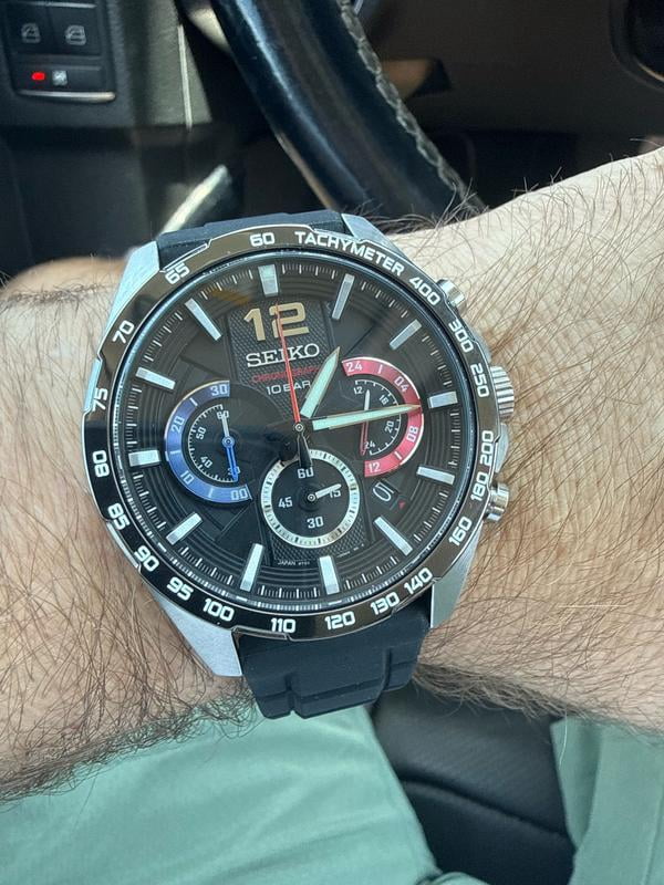 Seiko Men's Chronograph Watch, Tachymeter Bezel, Black Dial