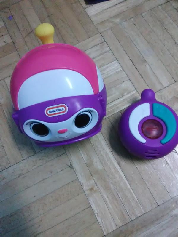 little tikes fantastic firsts spinning remote control rc car