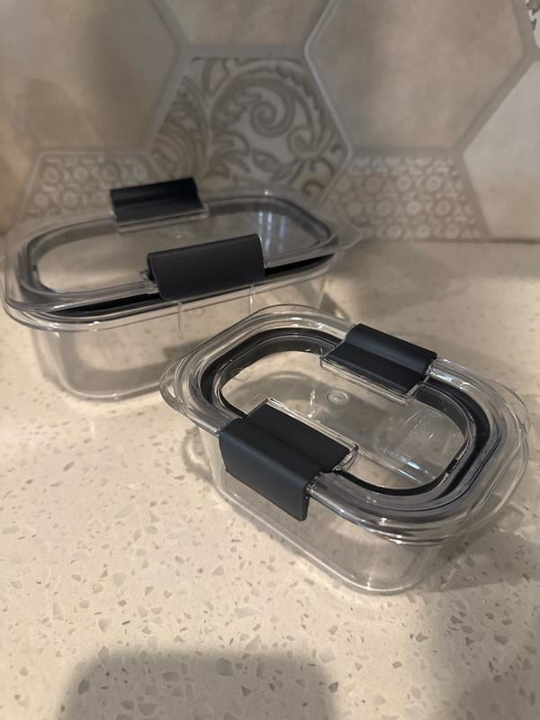 M*i様 Rubbermaid プレミアムフードストレージシステム 7個セット Rubbermaid Brilliance Pantry 7 Piece Set, Clear and Airtight Food