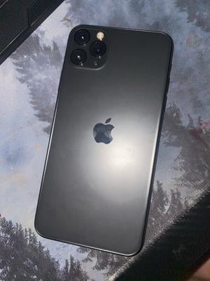 Restored Apple iPhone 11 Pro Max - Fully Unlocked - 512 GB