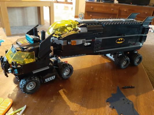 LEGO 76160 DC Mobile Bat Base Toy Building Kit