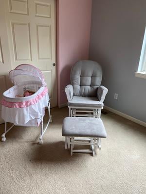 angel line windsor glider and ottoman white finish and pink cushions