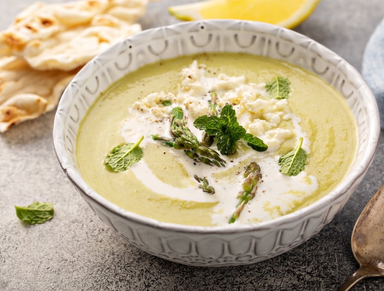 Asparagus and pea soup