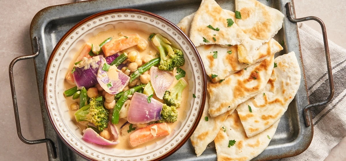 Thai red vegetable curry