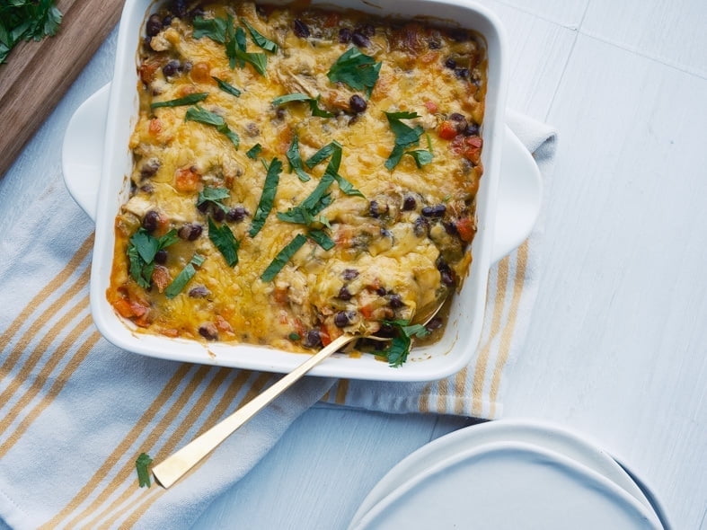 Green chili chicken casserole