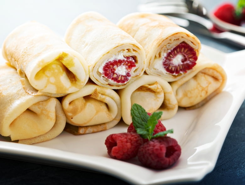 Cottage cheese and berry stuffed crepe