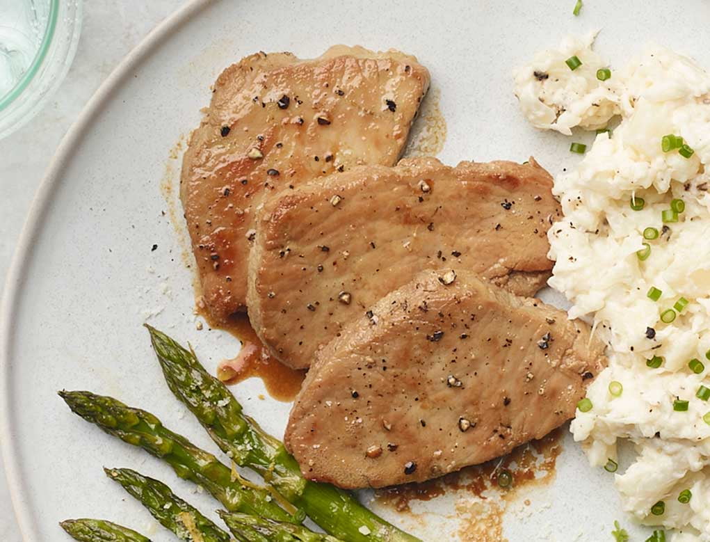 Garlic sesame pork tenderloin Recipe