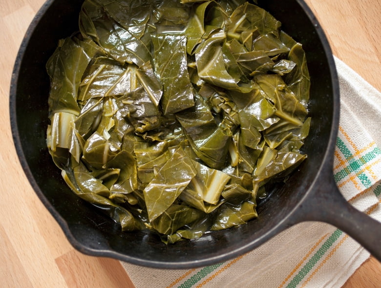 Quick and easy sautéed collard greens