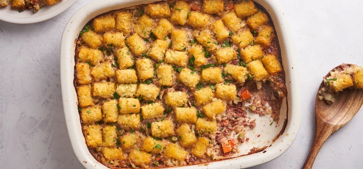 Cheesy tater tot casserole with corned beef