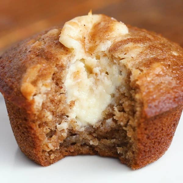 Chai spiced cheesecake muffins