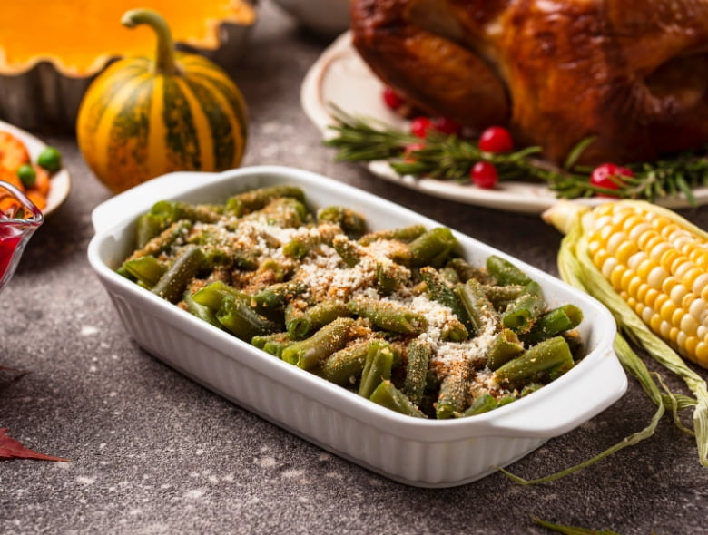 Green beans with parmesan breadcrumbs