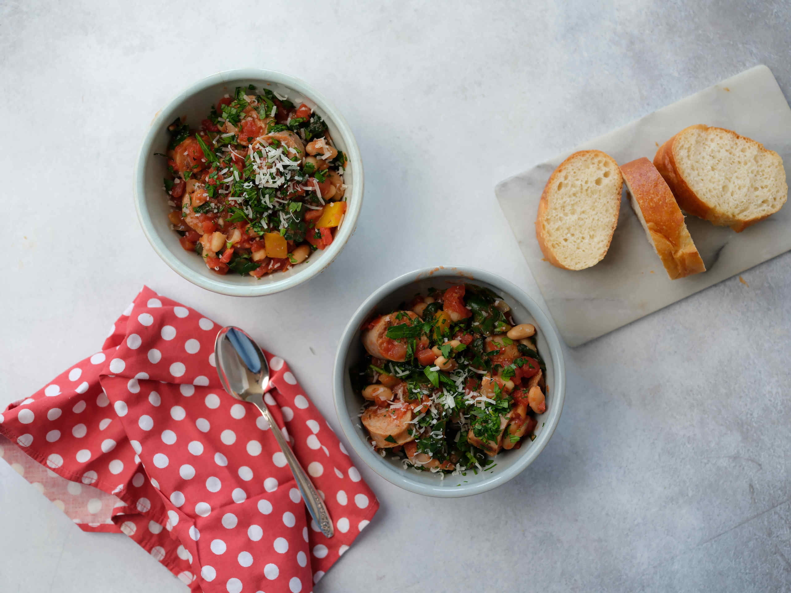 One-pot sausage, white beans and kale