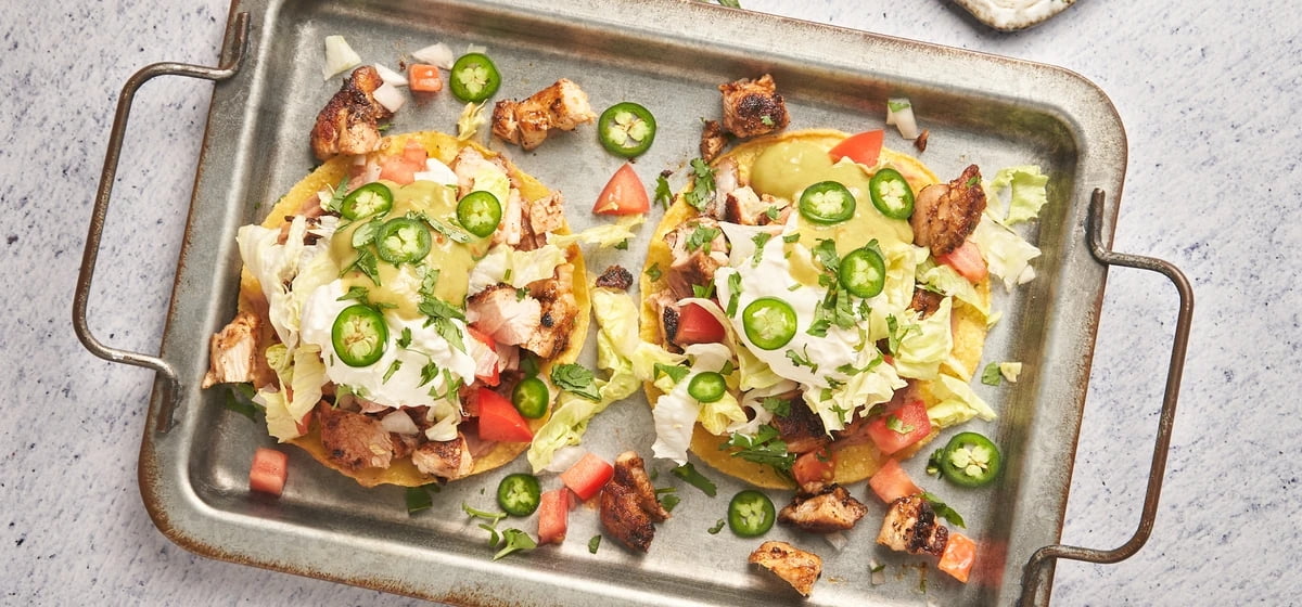 Grilled chicken tostados