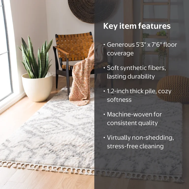 SAFAVIEH Berber Fringe Cara Aztec Shag Area Rug, Cream/Gray, 5'3