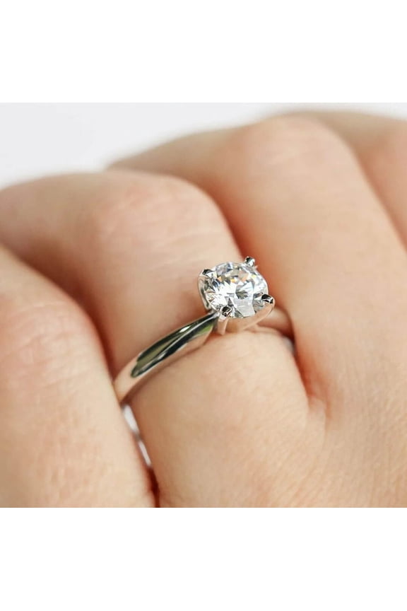 0.50 Carat Round Brilliant Cut Lab Diamond 10k White Gold