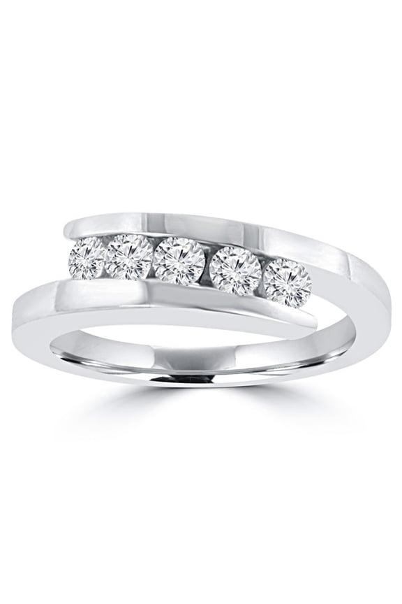 0.55 ct Ladies Round Cut Diamond Wedding Band in 14 kt White Gold