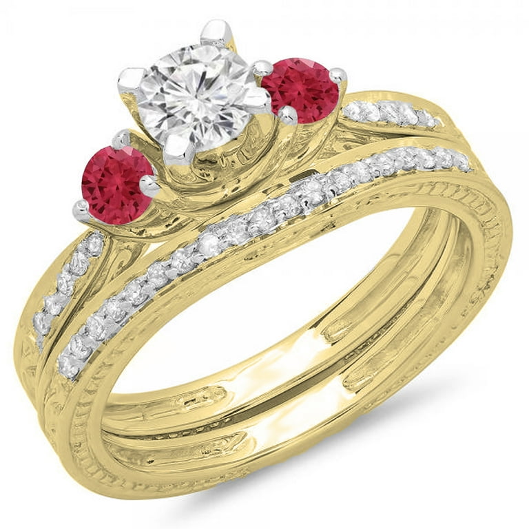 Carat (ctw) 18K Yellow Gold Round Red Ruby White Diamond