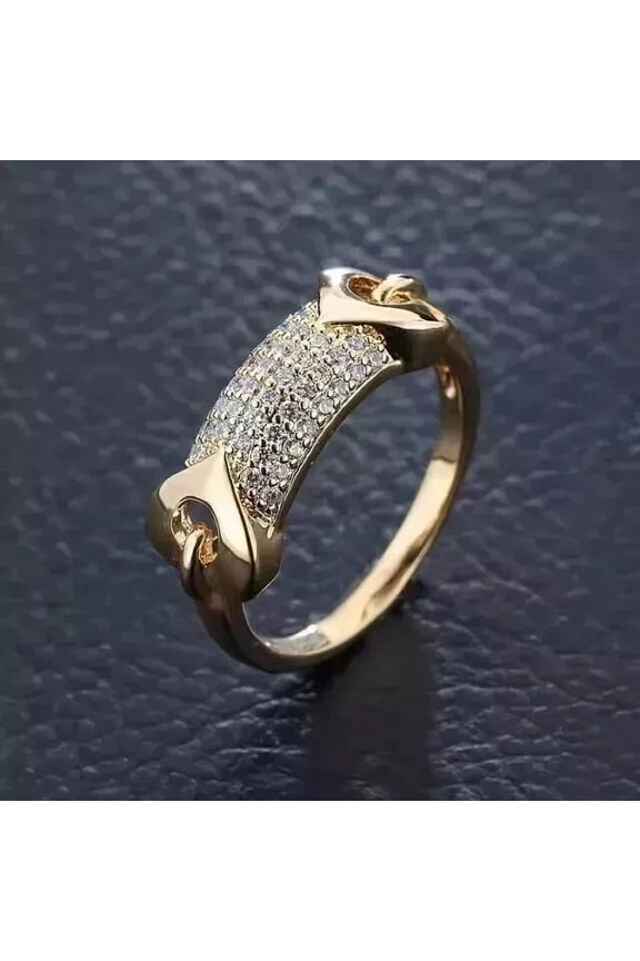 1.00Ct Round Cut Simulated Diamond Beautiful Propose Engagement Women's Ring 14K Yellow Gold Plated Silver