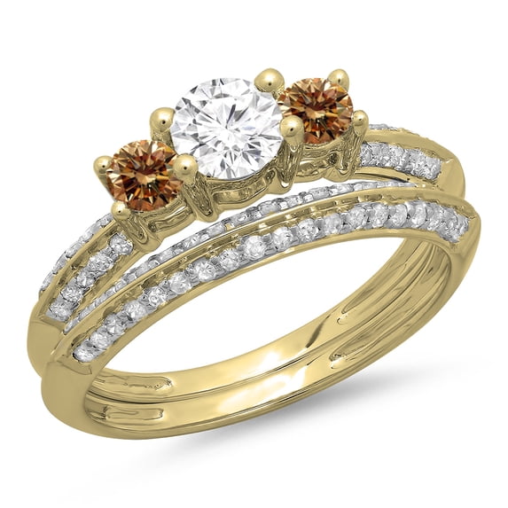 1.05 Carat (ctw) 10K Yellow Gold Round Cut Champagne & White Diamond Ladies 3 Stone Bridal Engagement Ring With Matching