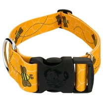 Country Brook Petz® 1 1/2 Inch Deluxe Busy Bee Dog Collar, Medium