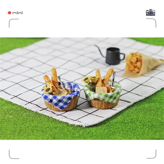 1/12 Scale Food Miniature Dollhouse Bread Picnic Cloth Set Decoration Toy Display Props Model Accessories, Green