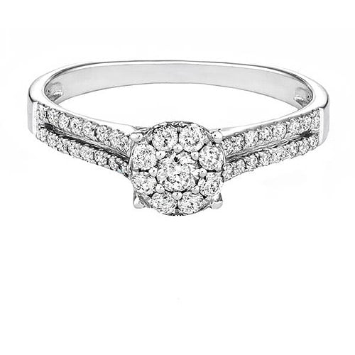 1/2 Carat T.W. Round Diamond 10kt White Gold Engagement Ring