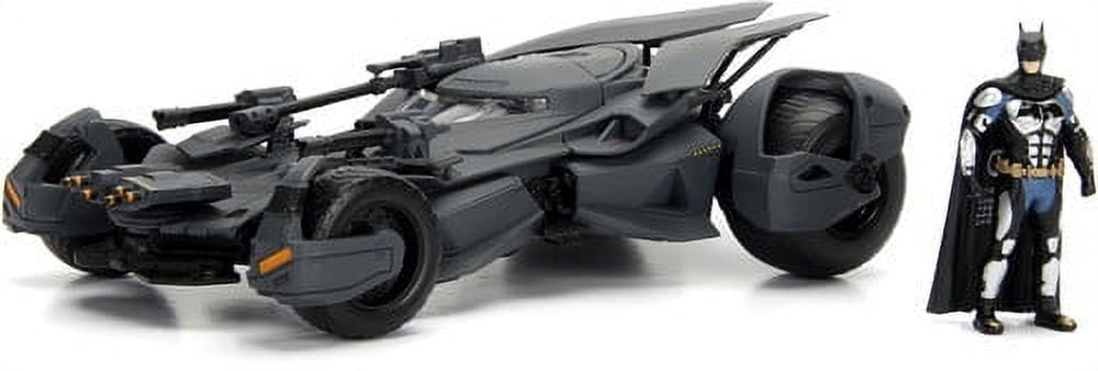 1:24 Batmobile - '17 Justice League Batmobile W/ Batman - Walmart.com