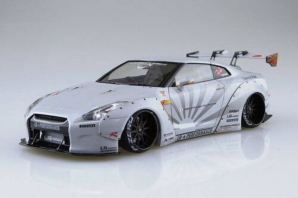 LIBERTY WALK LB★Works Nissan GT-R ホワイト LB-WORKS NISSAN GT-R R35 type 1.5 - LIBERTY WALK | リバティーウォーク