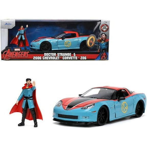 1-24 Scale 2006 Chevrolet Corvette Z06 with Doctor Strange Diecast Figurine Avengers Marvel Series Hollywood Rides Diecast Model Car, Red & Blue