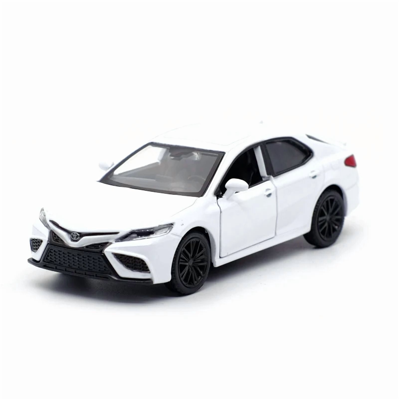 1:36 Toyota Camry  High Simulation Pull Back Car Model Car Metal Diecast Alloy Toy Car for Kid Gifts Collection