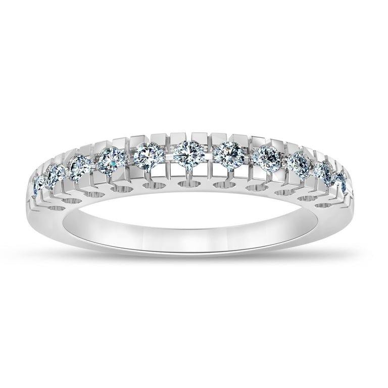 1 4 CT. T.W. Diamond Anniversary Band in 18K White Gold I SI2