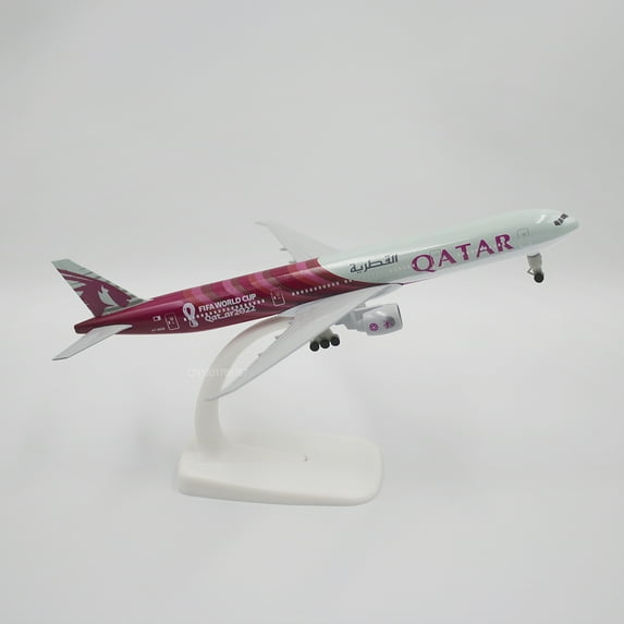 1/400 Scale 20CM Diecast Alloy Antonov An-225 "Mriya" A380 330 747 777 Airplane Model For Gift Collection