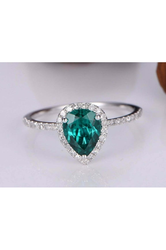 1.40Ct Pear Cut Lab Created Green Emerald Engagement Ring 14k White Gold Plated