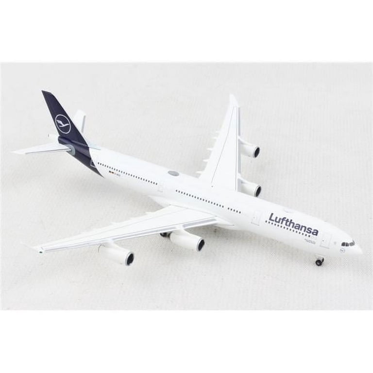 1-500 Scale Lufthansa A340-300 Model Aircraft Toy - Walmart.com