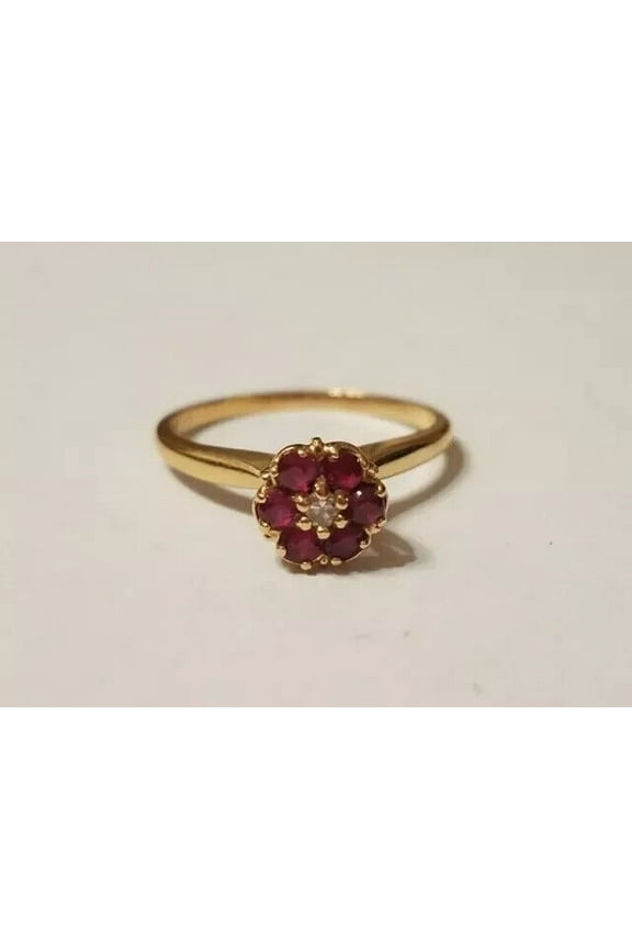1.5Ct Round Cut Lab-Created Ruby Women Flower Ring 14k Yellow Gold Plated Sterling Silver