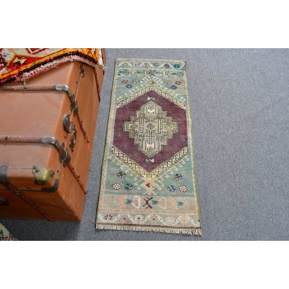 1.5x3.3 ft Small Rug, Vintage Rug, Turkish Rug, Anatolian Rug, Rugs For Bedroom, Green Oushak Rugs, Gift For Him, 12930