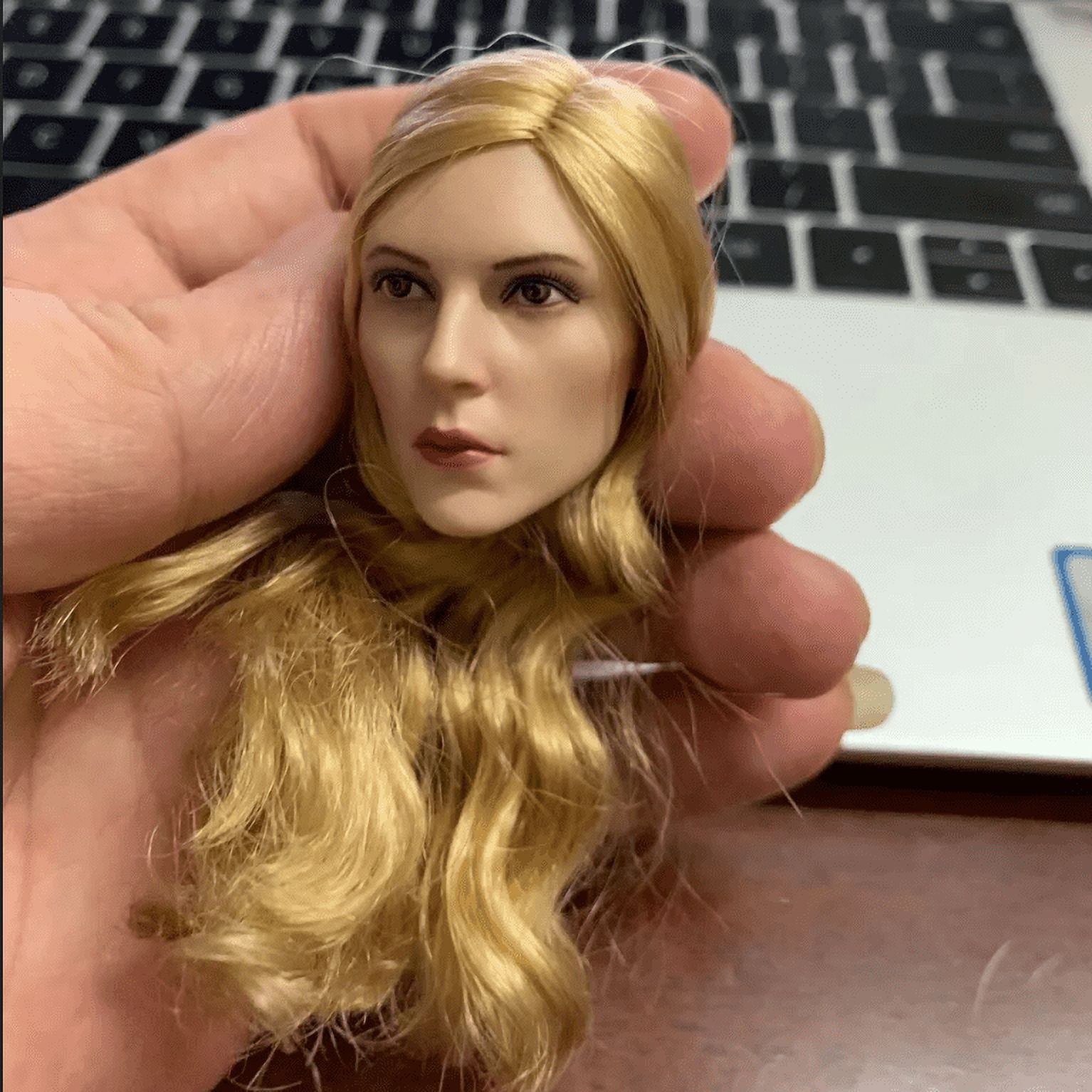1/6 Scale Blond Hair Transplant Head Sculpture Model Fit 12'' Female Soldier Action Figure Body