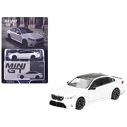 1/64 Diecast Model Car BMW M5 Alpine White with Carbon Top Limited Edition by Mini GT