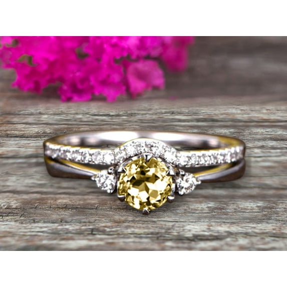 1.75 Carat 6mm Round Cut Champagne Diamond Moissanite Engagement Ring 10k White Gold With Art Deco Vintage Looking Matching Wedding Band