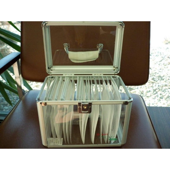 1 ALUMINUM CD DVD STORAGE CASE BOX CLEAR FOR 200 CDS