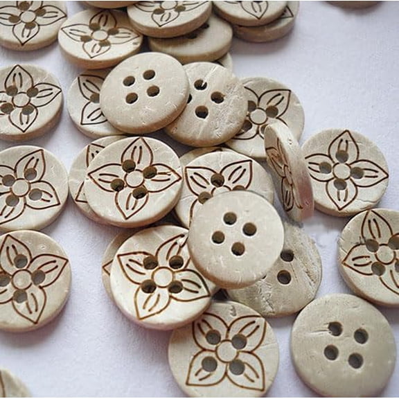 1 Bag 100Pcs Carved Round 4-Hole Basic Sewing Button Coconut Button 13mm Diameter