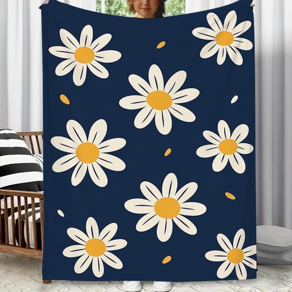 1 Bedspread/Winter Blanket - Soft Flannel Bedspread with Dark Blue White Daisy Quilt, Goose Down Stamens, Quilted Comforter Cover for - Bedspread, Cozy Country Decor, Contemporary Bed Cover