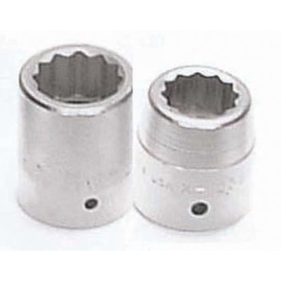 1" Drive Standard Socket 12-Pt 2-1/2"