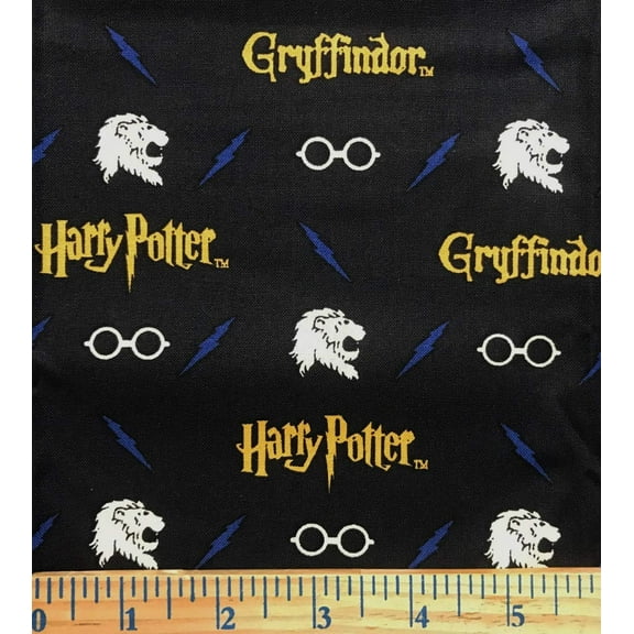 1 Fat Quarter - Harry Potter Gryffindor Glasses on Black Cotton Fabric (Great for Quilting, Sewing, Craft Projects, Throw Pillows & More) 18" X 21"