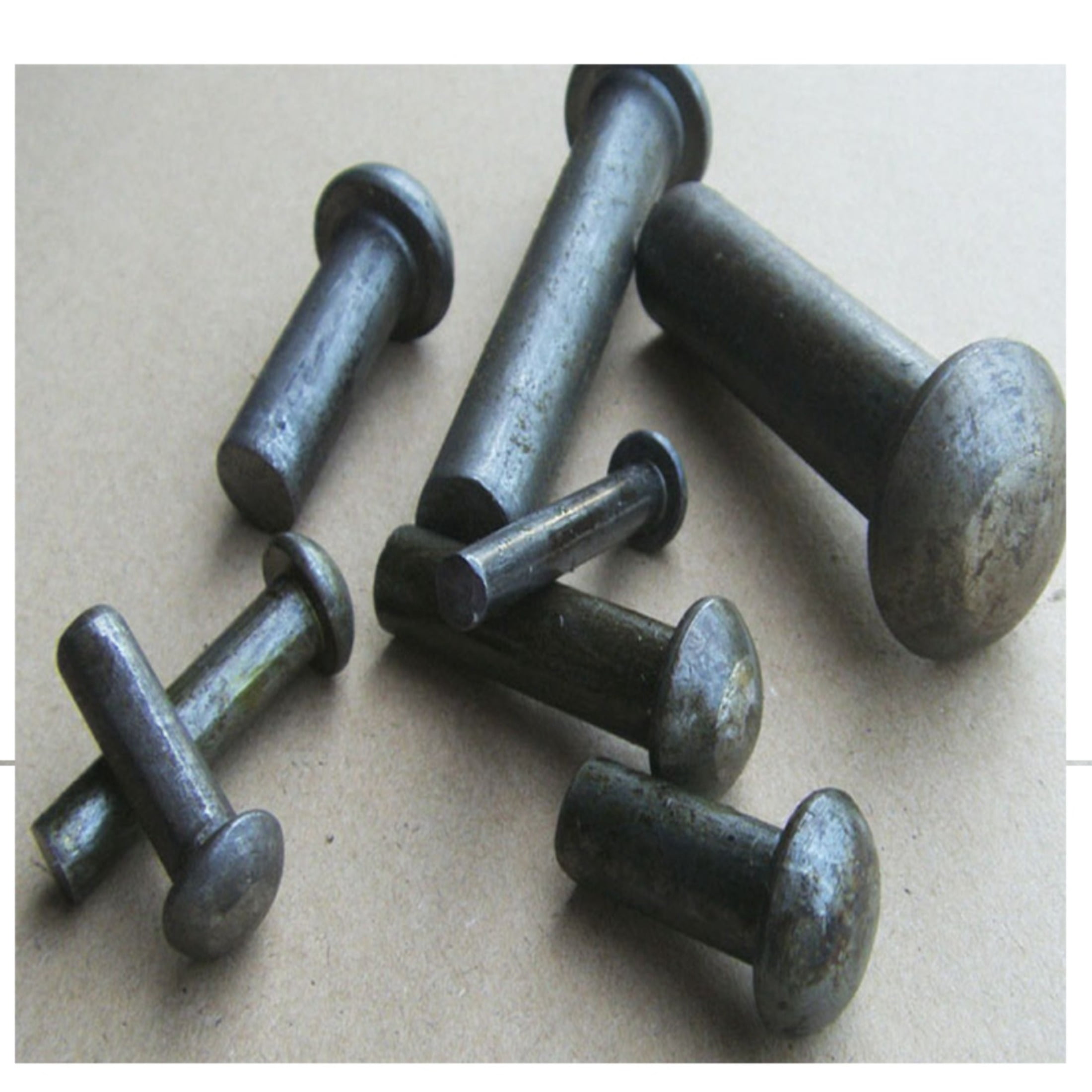 1 Kg of Iron Half -Headed Solid Iron Rivets 12x70mm (about 12 pieces).