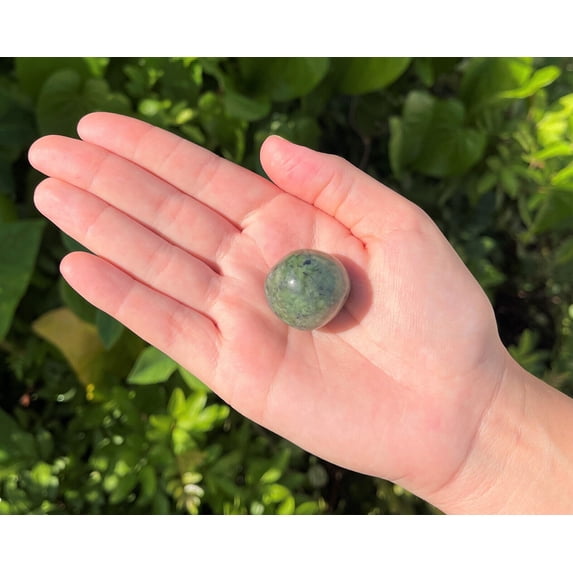 1 Nephrite Jade Tumbled Stone: Medium 0.75' - 1"( Crystal Healing Reiki Tumble)