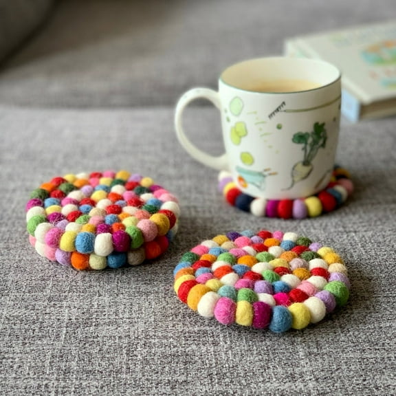 1 PC HandMade Colorful Wool Felt Balls Trivet Coasters Placemats Absorbent Mat For Drinks Tea Coffee(3.9"×3.9",A)