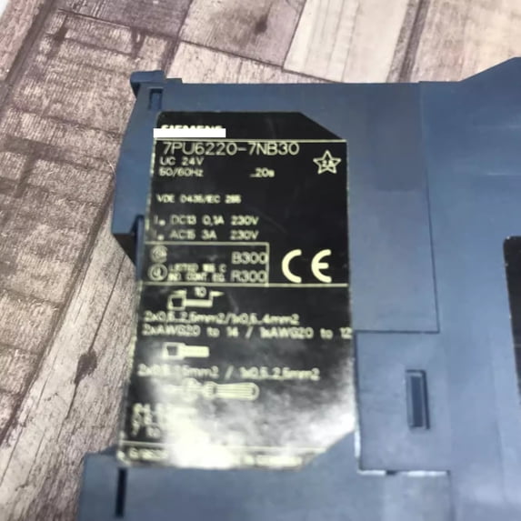 1 PCS 7PU6220-7NB30