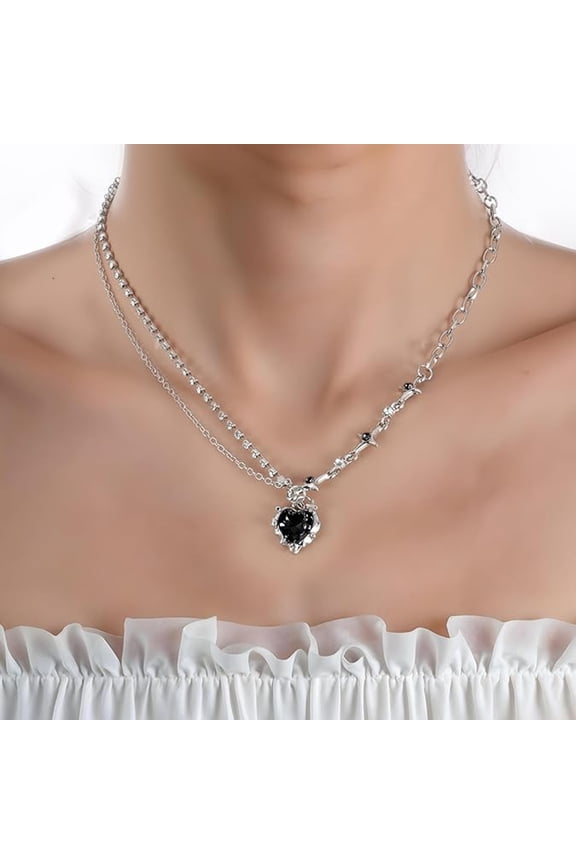 1 PCS Y2K Heart Diamond Necklace, Aesthetic Punk Heart Crystal Pendant Necklace Asymmetric Rhinestone Star Neck Chainblack